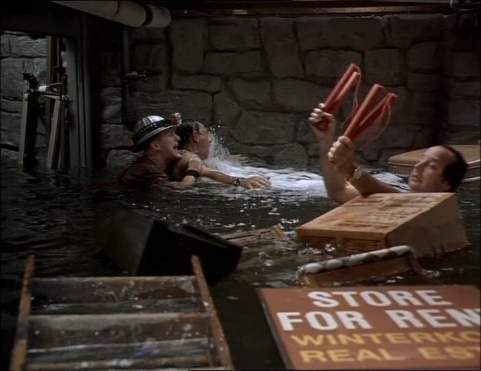 극한직업과 정반대 설정의 꿀잼 미국 영화_5.jpg