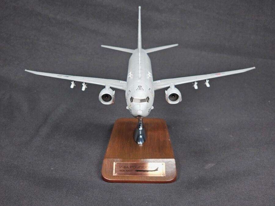 1/144 대한민국 해군 P-8A 포세이돈_3.jpg