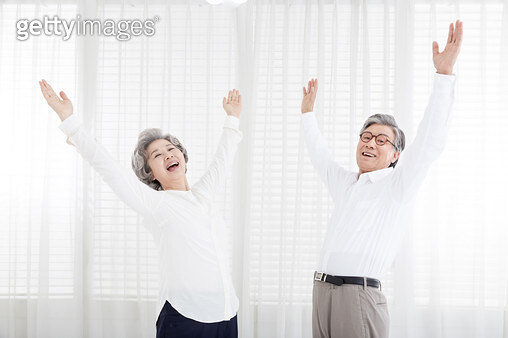 슈로대) 이번 신작이니셜이 y인 이유_1.jpg