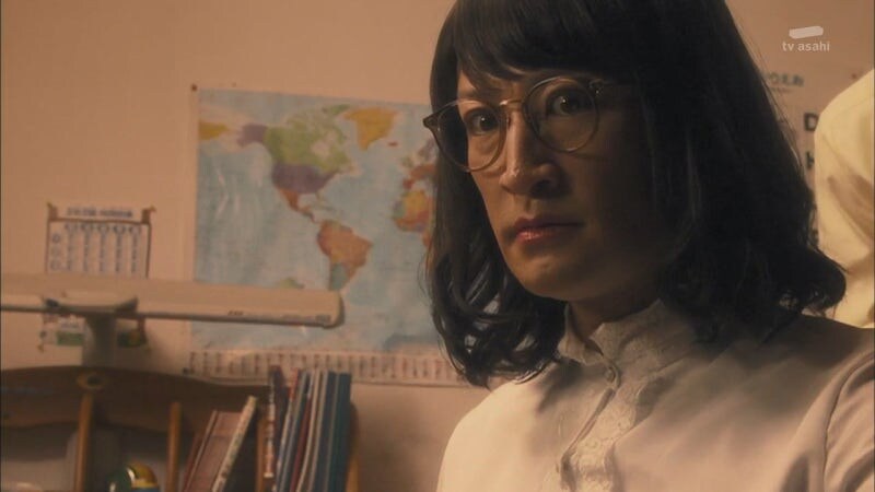 갓 입싸한 가정부를 모욕하는 고용주의 남매_39.jpg