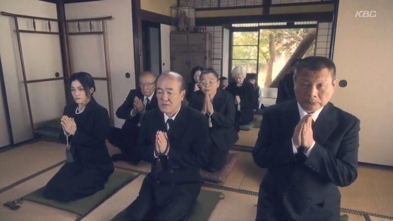 실종된 오빠의 장례식을 치루던 여동생의 최후_3.jpg