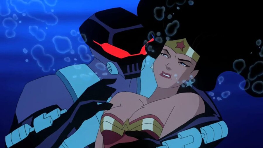 DC)긍정적인 반응을 이끌었던 원더우먼의 변화_12.jpg