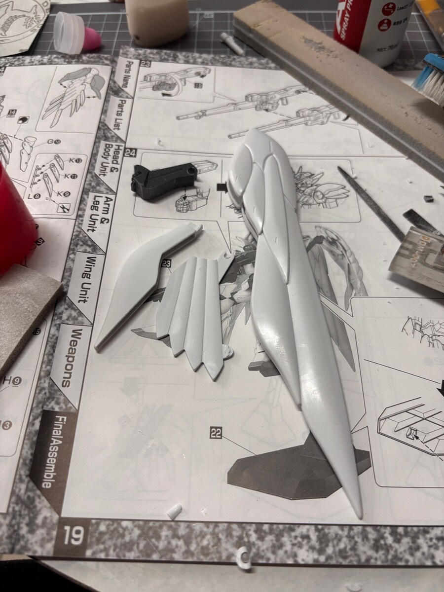 반다이 MG XXXG-00W0 'W Gundam Zero ' 도색 完 + 작업기_28.jpg