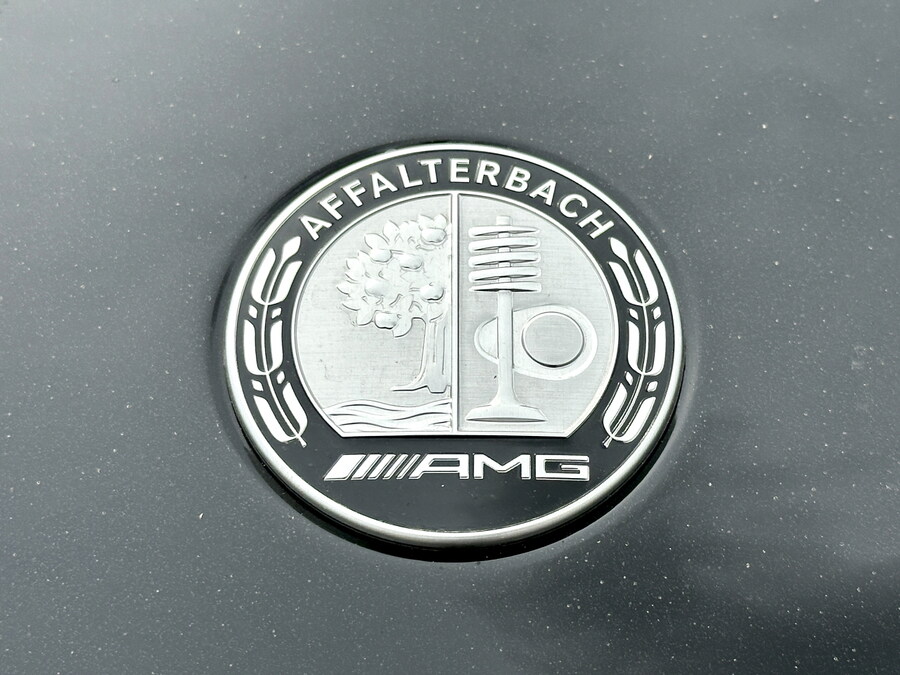 출고 인증합니다. 제주 1호 차라고 하네요._7.jpg