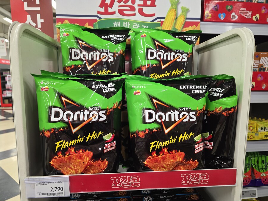 [신제품] 롯데 도리토스 플레이밍핫 드디어 나왔다!_1.jpg