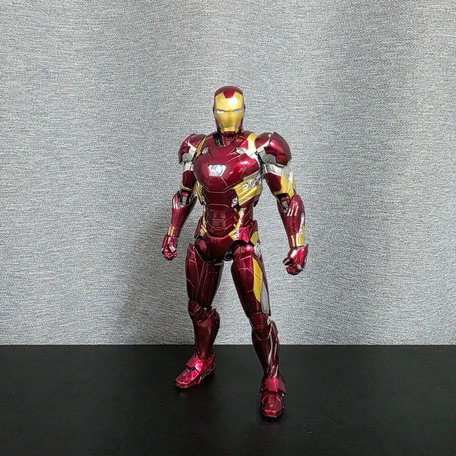 폰드조이 1/7 아이언맨 MARK 46_1.jpg