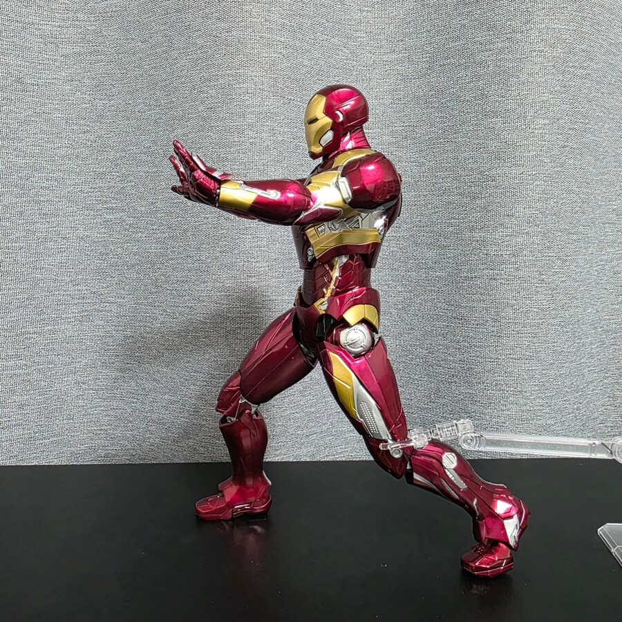 폰드조이 1/7 아이언맨 MARK 46_9.jpg