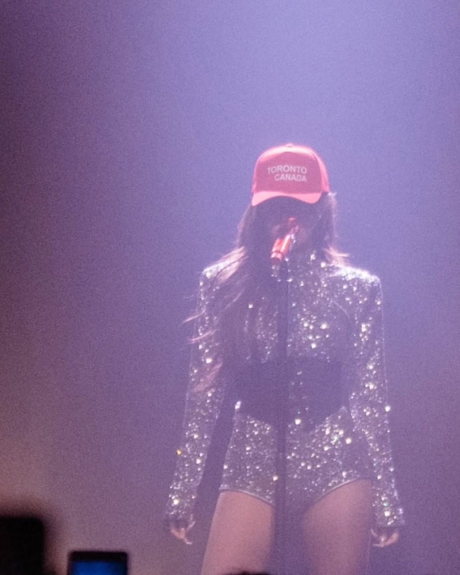 250403.화사.인스타그램 06.jpg