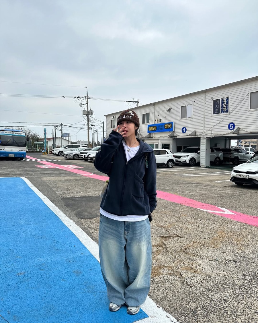 250404.휘인.인스타그램 16.jpg