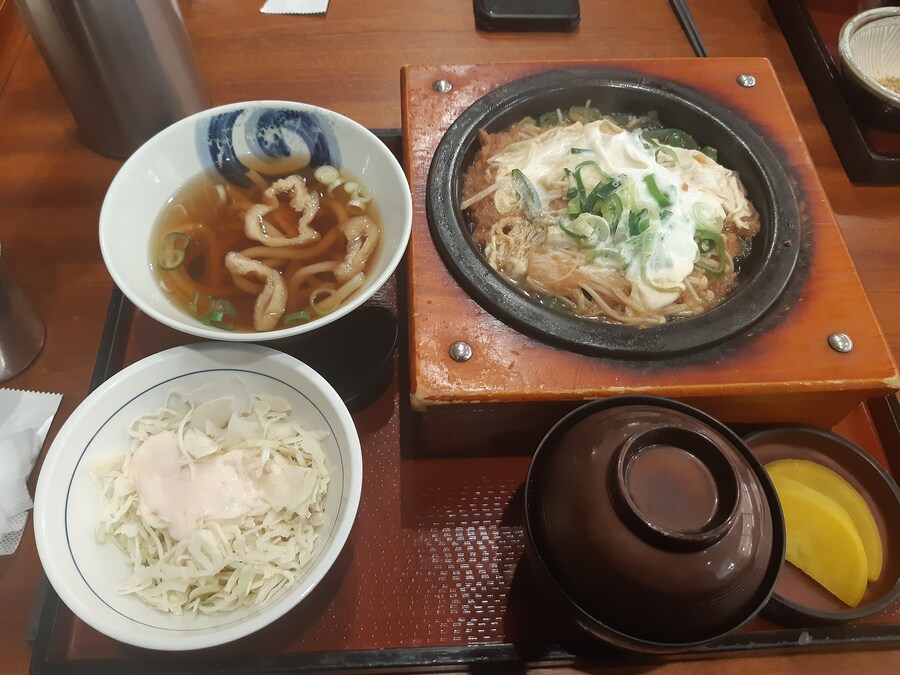 가쯔나베정식 (4월 5일)_1.jpg