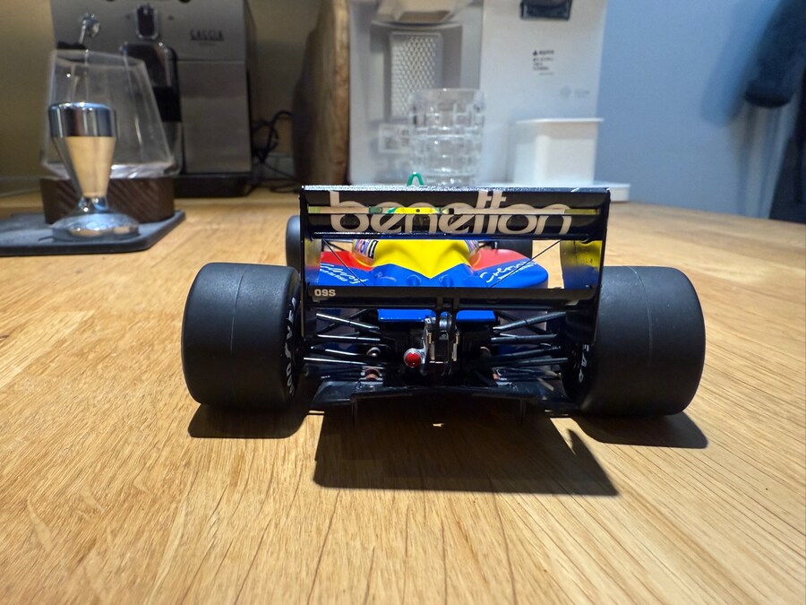 [TAMIYA] 1/20 Benetton Ford B188_16.jpg