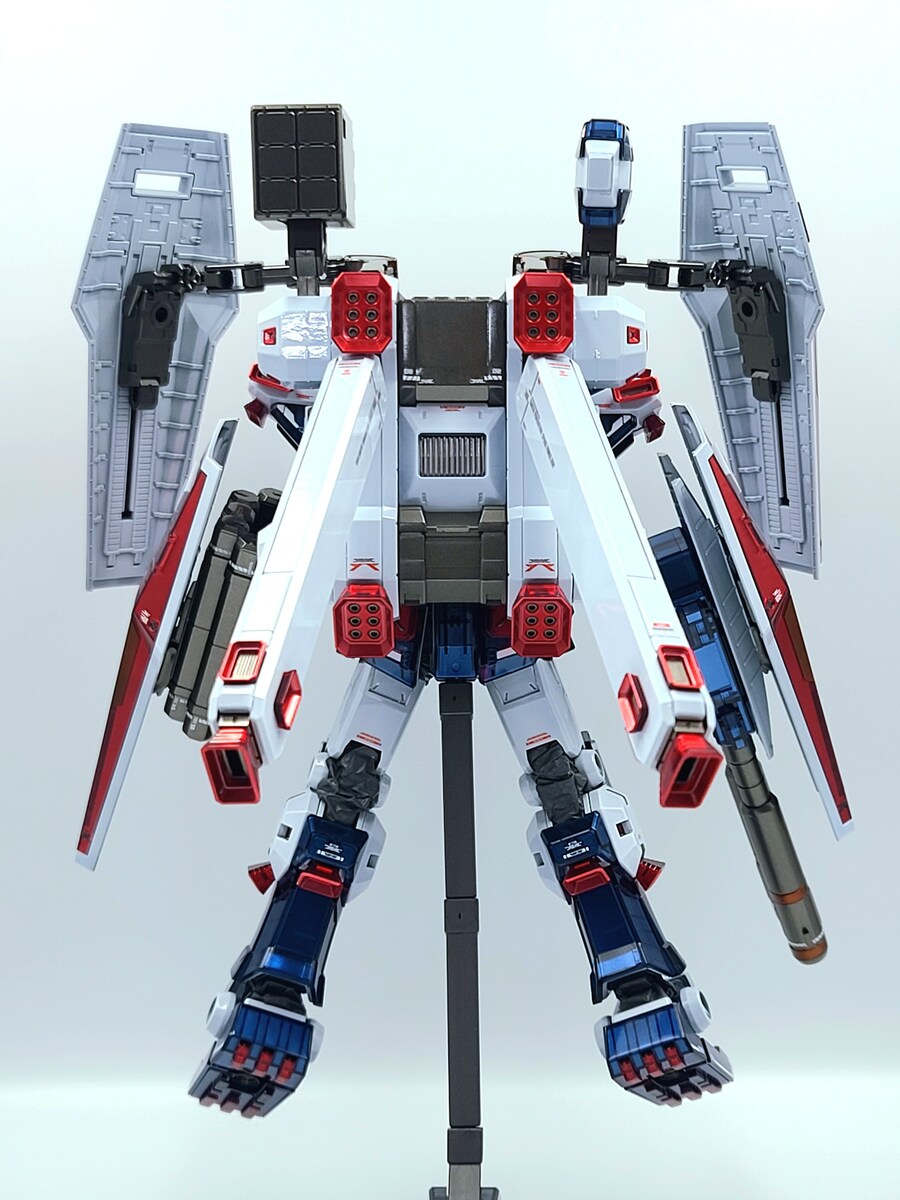 MG 풀아머건담 썬더볼트 하프클리어 도색완성 입니다._14.jpg