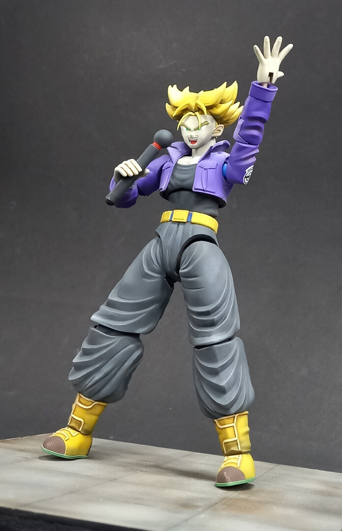 가수가 되고픈 드래곤볼 초싸이언 트랭크스_6.jpg