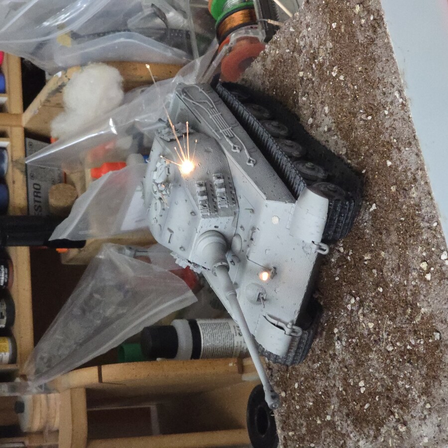 진격의 킹타이거_5.jpg