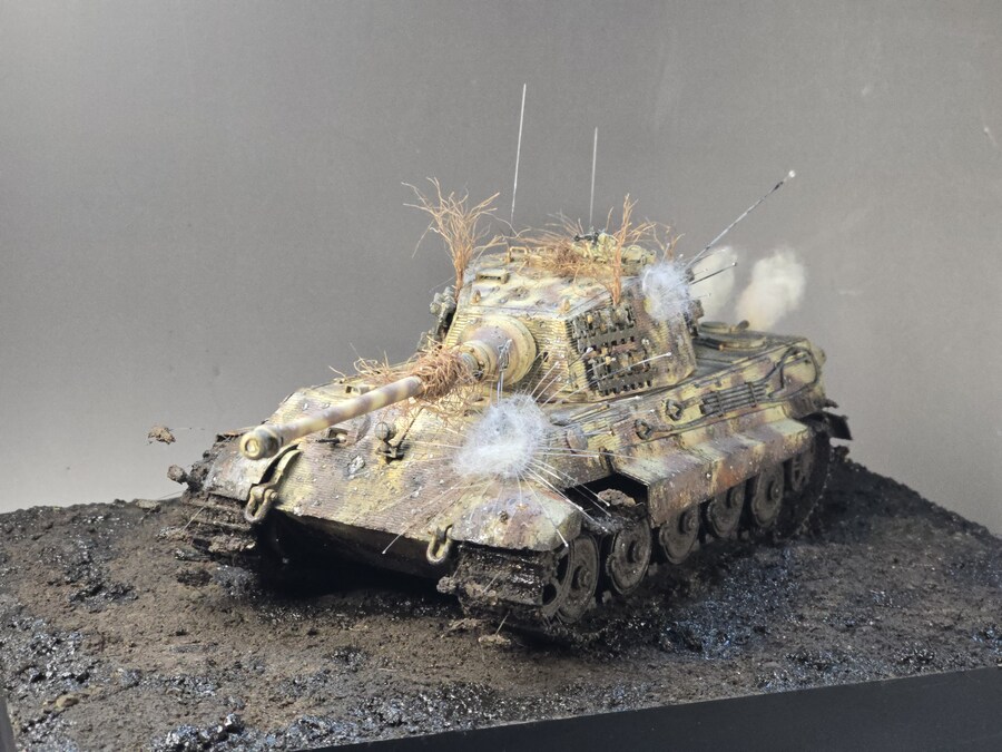 진격의 킹타이거_13.jpg