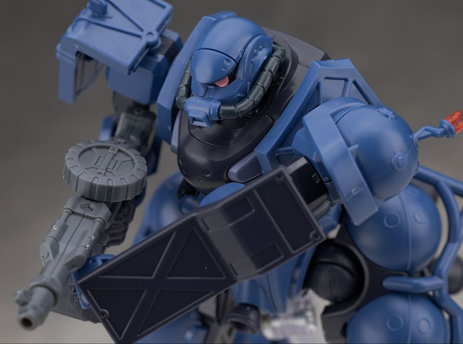 HG 1/144 군경 자쿠 해외 리뷰_47.jpg