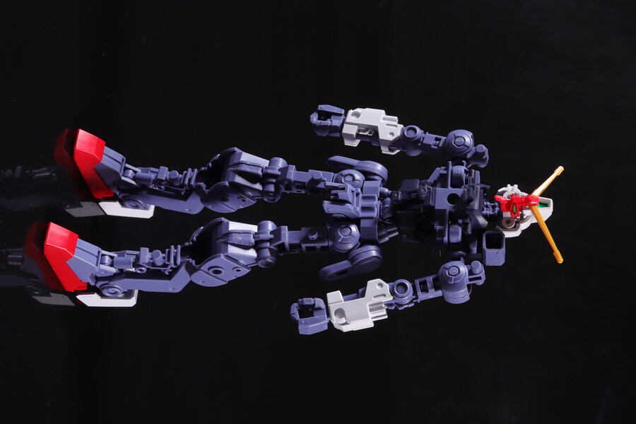 HG] D 건담 퍼스트_23.jpg