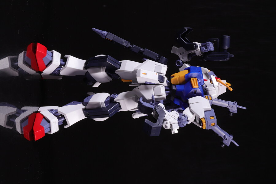 HG] D 건담 퍼스트_29.jpg