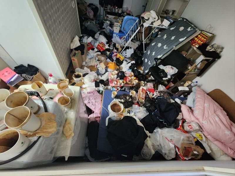 여자친구가 이런 집에서 자고 가자고하면 잠?_1.jpg