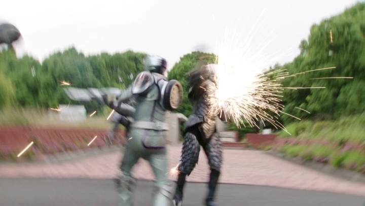 [가면라이더 드라이브] 나... 나도 휘두를 거야!_19.jpg