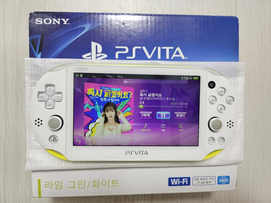 PS vita PCH 2005 라임 그린_6.jpg