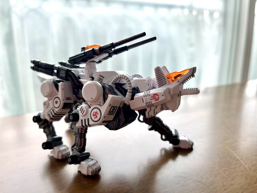 [조이드] RMZ 커맨드울프_2.jpg