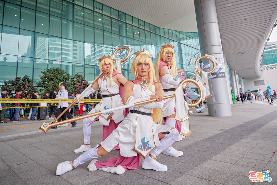 [트릭컬] 대표님 X 에르핀들의 코믹월드 나들이_6.jpg