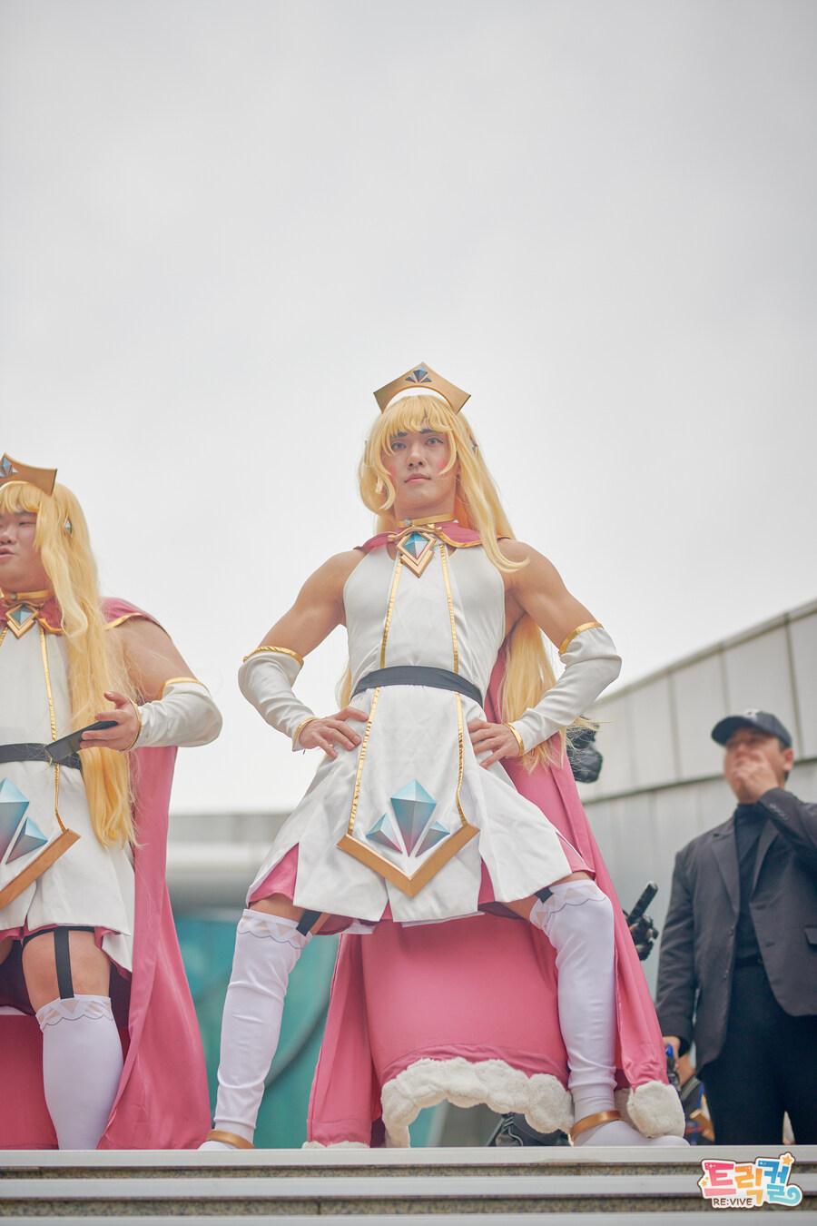 [트릭컬] 대표님 X 에르핀들의 코믹월드 나들이_24.jpg