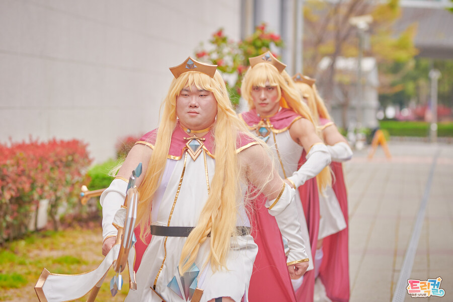 [트릭컬] 대표님 X 에르핀들의 코믹월드 나들이_28.jpg