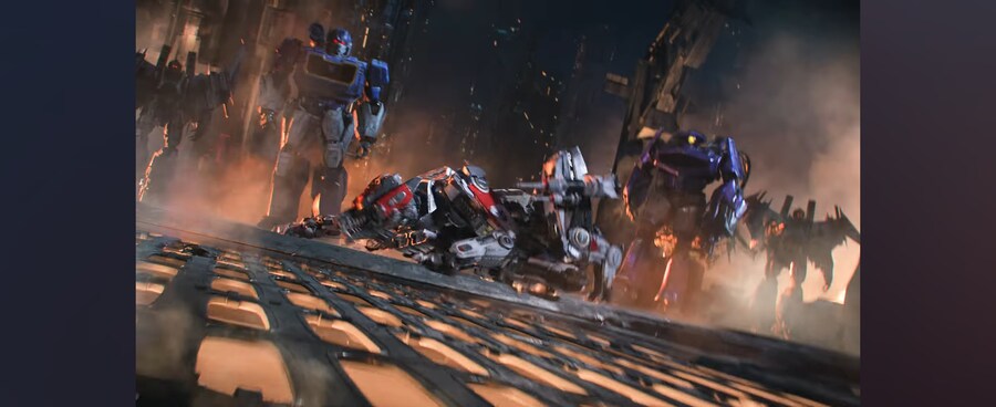 트포)적들에게 둘러싸인 옵티머스가 그곳에서 탈출한 방법_17.jpg