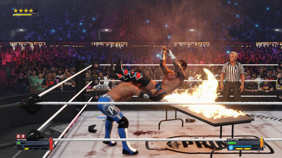 CM 펑크 VS AJ 스타일스가 드림매치인데 로만,세스랑 붙이다니 실망스럽네요_15.jpg