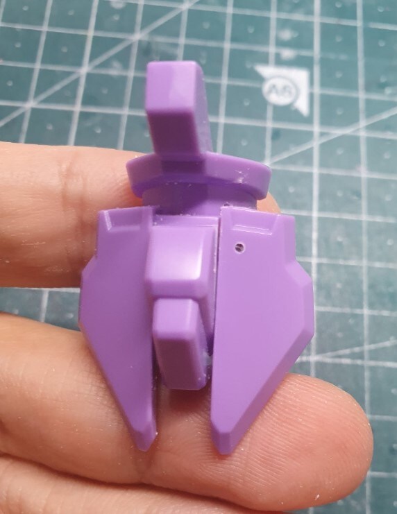 [무등급] 1/144 모빌 딘 예토전생 개조 작업기(1)_8.jpg