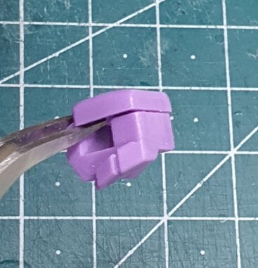 [무등급] 1/144 모빌 딘 예토전생 개조 작업기(1)_33.jpg