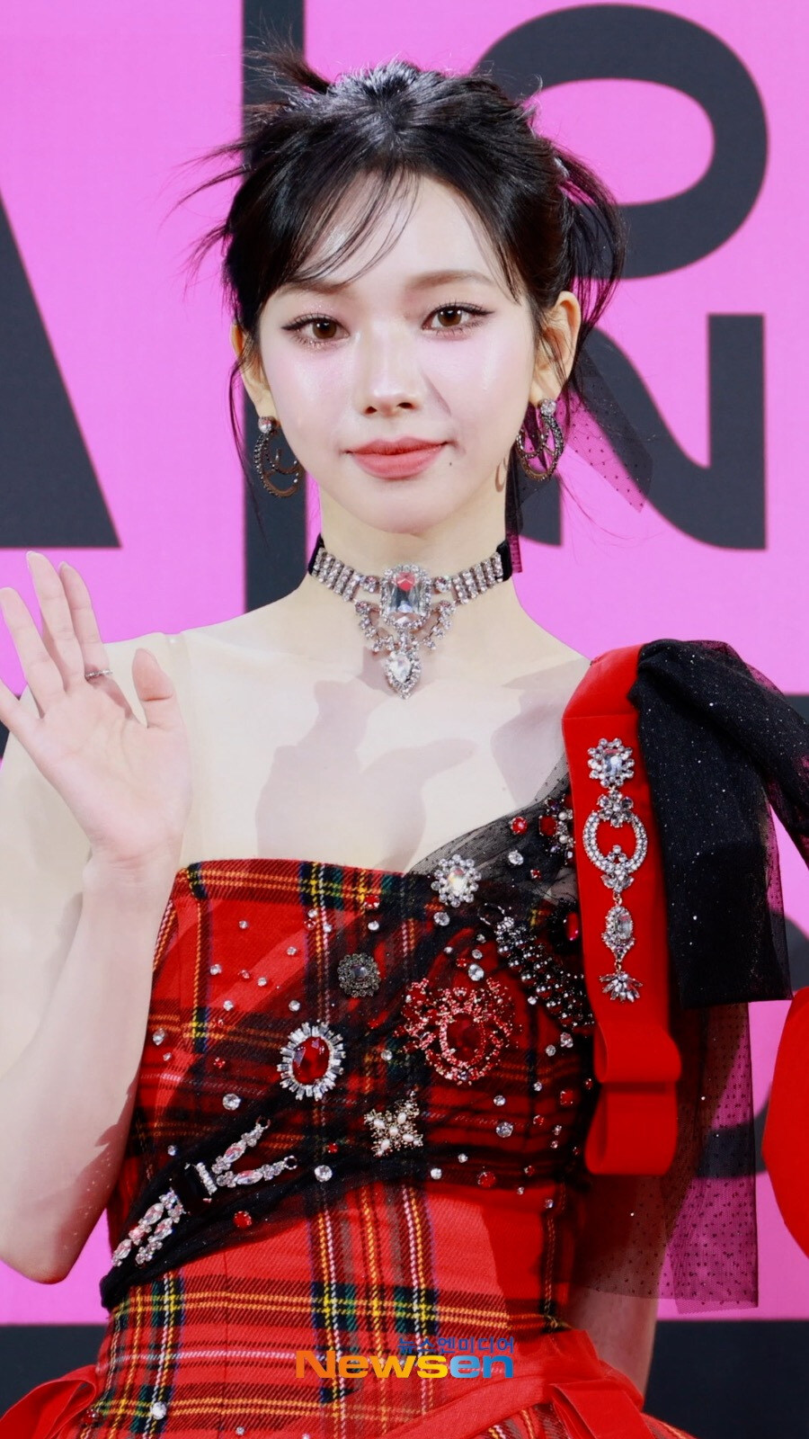 챗지피티가 뽑은 역대 여자아이돌 비주얼 TOP 10