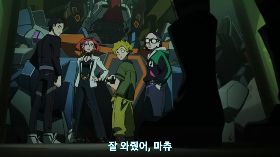 스압[기동전사 건담 GQuuuuuux]3화 비밀이 있는 두 건담 그리고 클랜 배틀_278.jpg