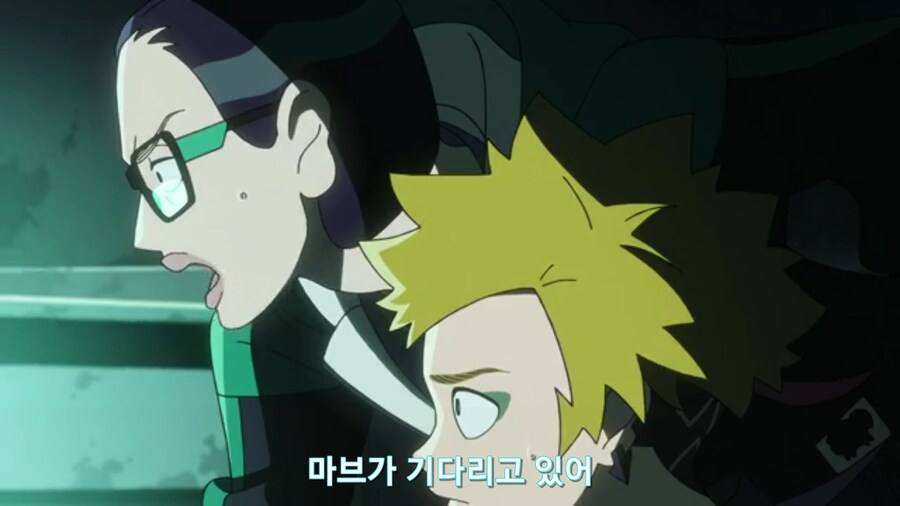 스압[기동전사 건담 GQuuuuuux]3화 비밀이 있는 두 건담 그리고 클랜 배틀_555.jpg