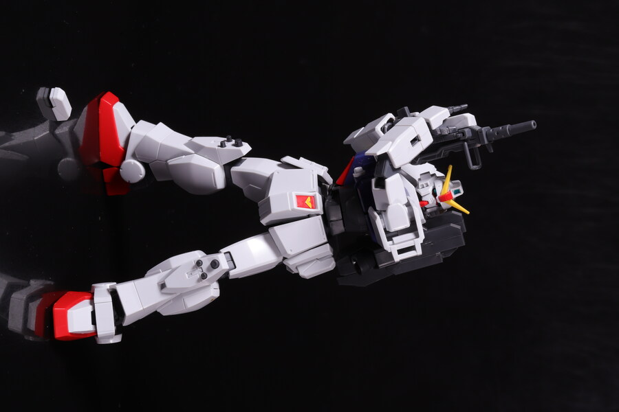 HG] 육전형 건담 (패러슈트 팩)_8.jpg