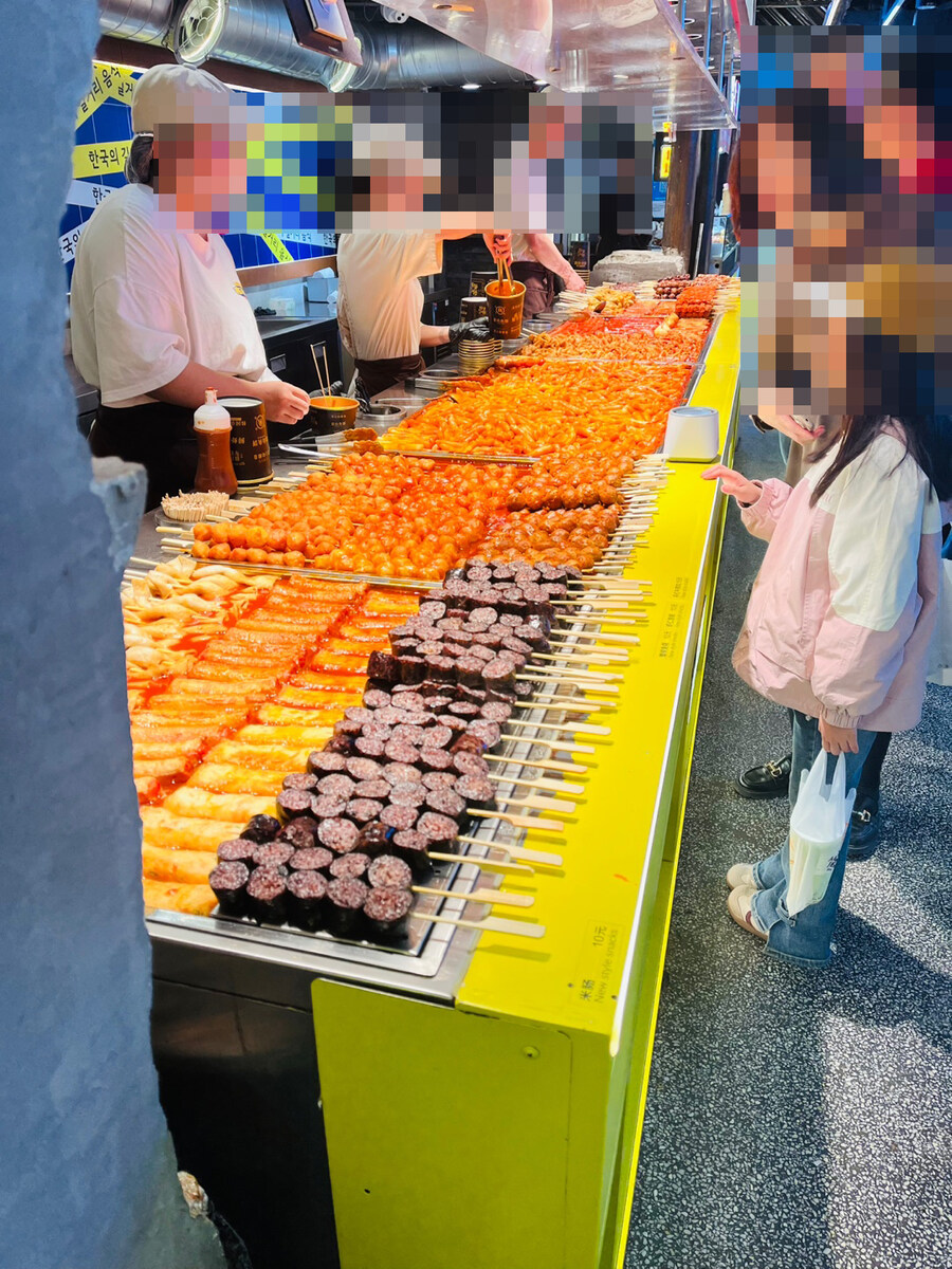 중국 대련 서안로 야시장 "마라 꼬치"_3.jpg