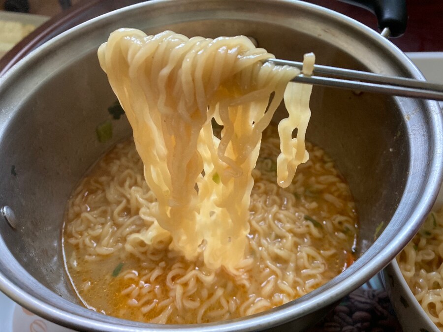 블루아카이브 콜라보 라면_4.jpg