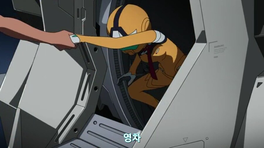 스압[기동전사 건담 GQuuuuuux]4화 뉴타입, 라라음_325.jpg