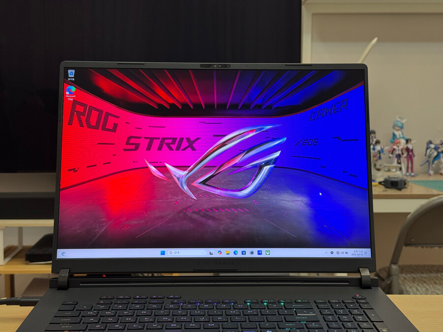 5090 겜트북 사용기 ASUS ROG STRIX SCAR 18 (2025년형)_7.jpg