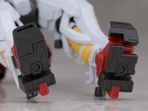 HG 1/144 겔구그 스가이기 해외 리뷰 2_40.jpg