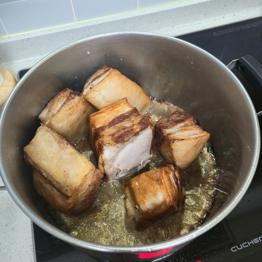 오늘 하루를 다 쓴 동파육 feat. 육식맨_11.jpg