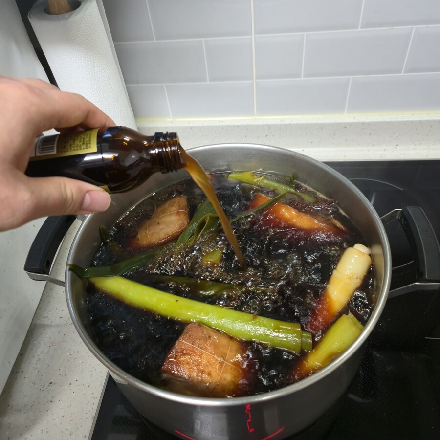 오늘 하루를 다 쓴 동파육 feat. 육식맨_28.jpg