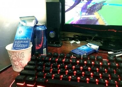 옛날 관리 잘 안하는 PC방의 주요 수입원.JPG_1.jpg