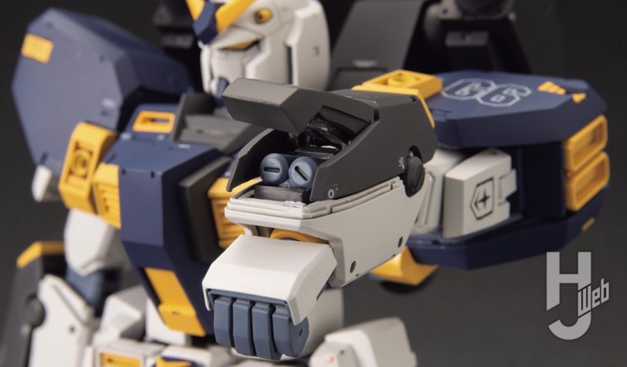 [하비 재팬] MG 베이스 건담 6호기 스크래치 작례_12.jpg