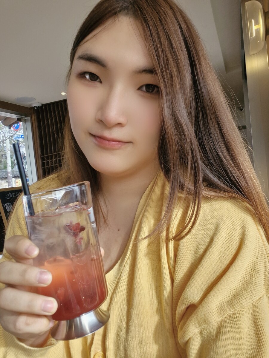 그저 흔한 인간_5.jpg