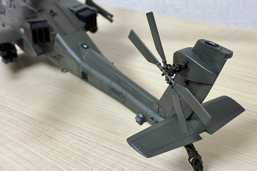 아카데미 1/48 아파치 완성_14.jpg