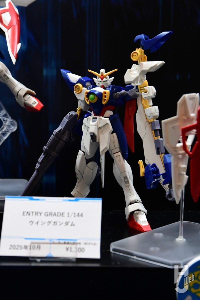 ENTRY GRADE 1/144 윙 건담 하비 재팬 촬영 사진_2.jpg