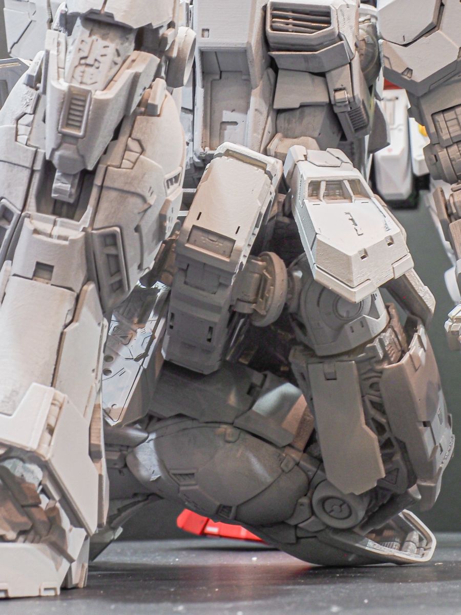 PG 언리쉬드 뉴 건담 원형 확대 전시 사진_12.jpg